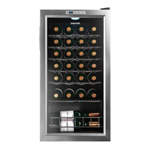 Adega Climatizada Suggar Toulouse AD27IX em cozinha moderna com garrafas iluminadas por LED