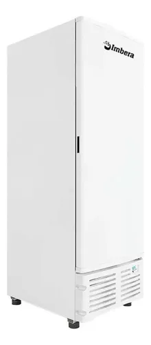 Freezer vertical Imbera EVZ21 branco 561L com porta cega e prateleiras em ambiente comercial
